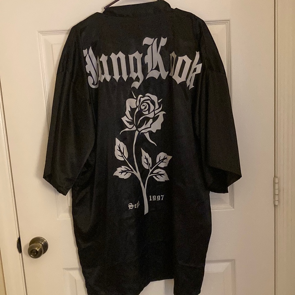 BTS Jungkook robe